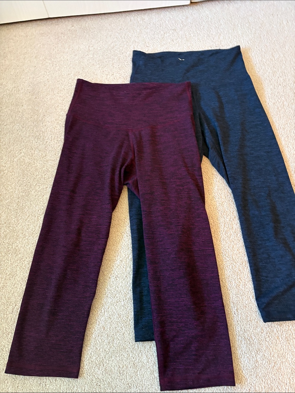 Old Navy Cotton feel Stretch Leggings - Burgundy and Navy